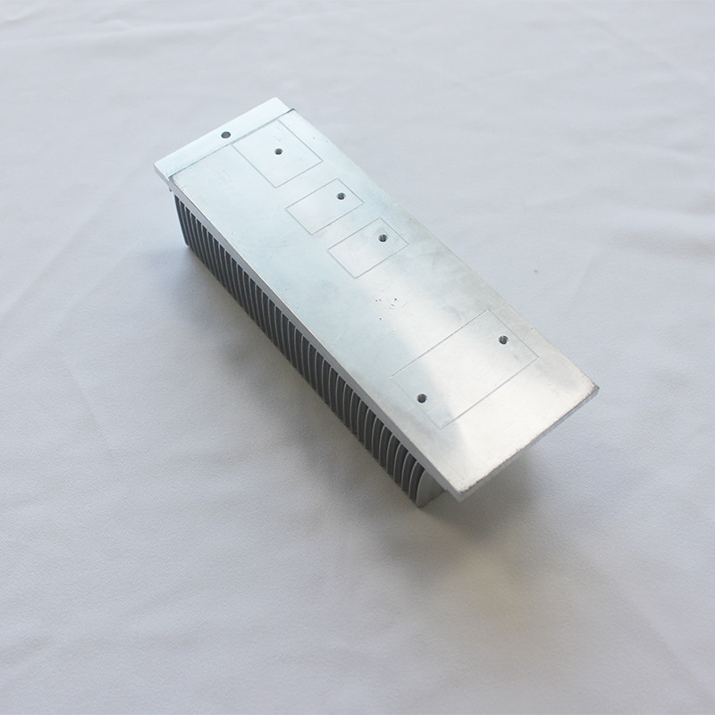 Wave Zipper Skived Fin Heat Sink AL1050 For Electronic Equipment ISO9001