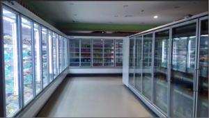 China Glass door commercial supermarket walk in cooler beverage milk display refrigerator wholesale