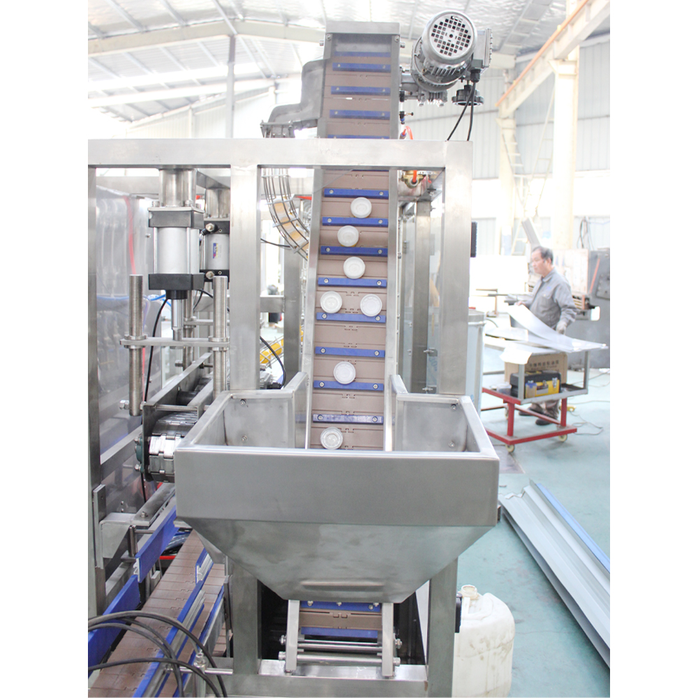 Beverage Production Oil Filling Machine 380V 50Hz Oil Filler Bottle