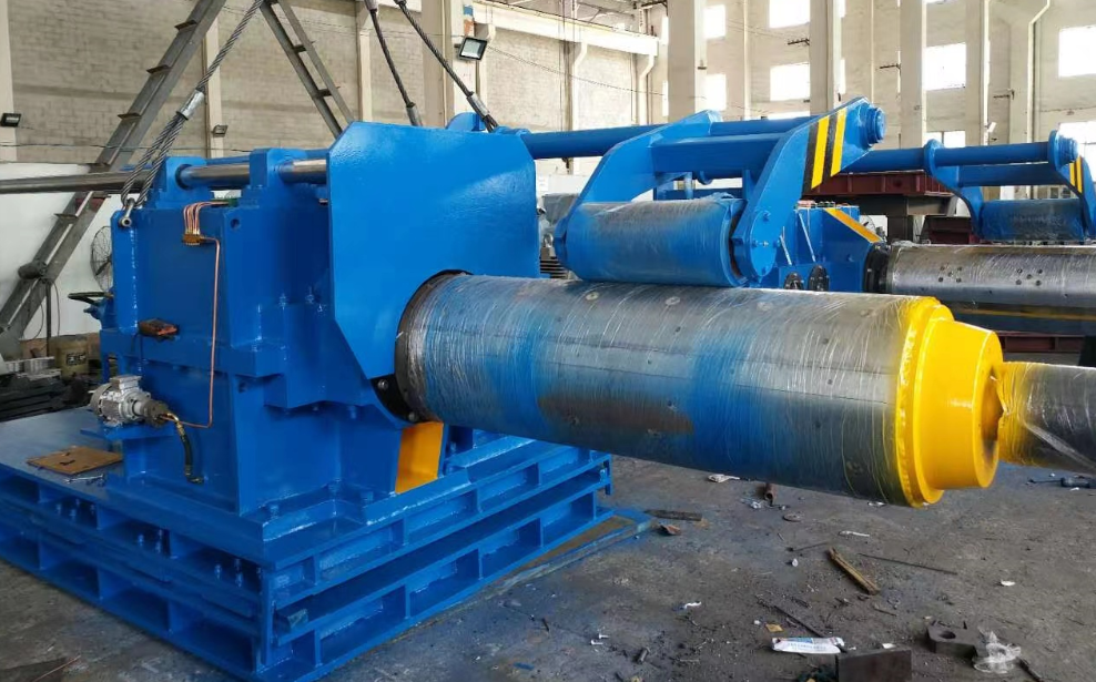 Hydraulic decoiler