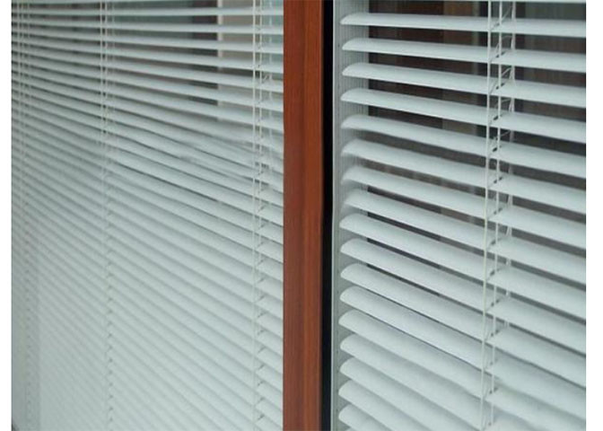 ISO140012.2mm Hollow Shutter Aluminium Sliding Window Profile