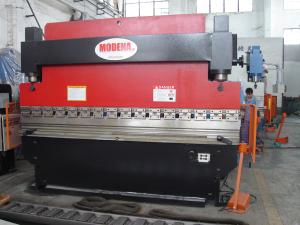 China Carbon Steel Metal Frame 200 Ton Hydraulic Press Brake Machine With 47 Years Making History wholesale