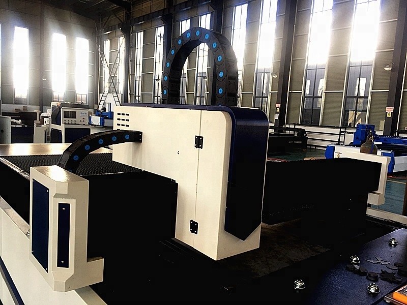 Cnc Fiber Laser Plate Cutting Machine 10 Mm 1000w 1500w 2000w 3000w 6000w Copper