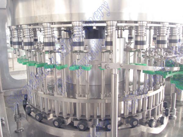1.5KW Power Automatic Bottle Filling Machine 5000 BPH Production Capacity