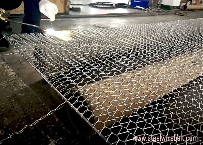 Corrosion Resistant Stainless Steel Wire Belt Withstand High Temperature