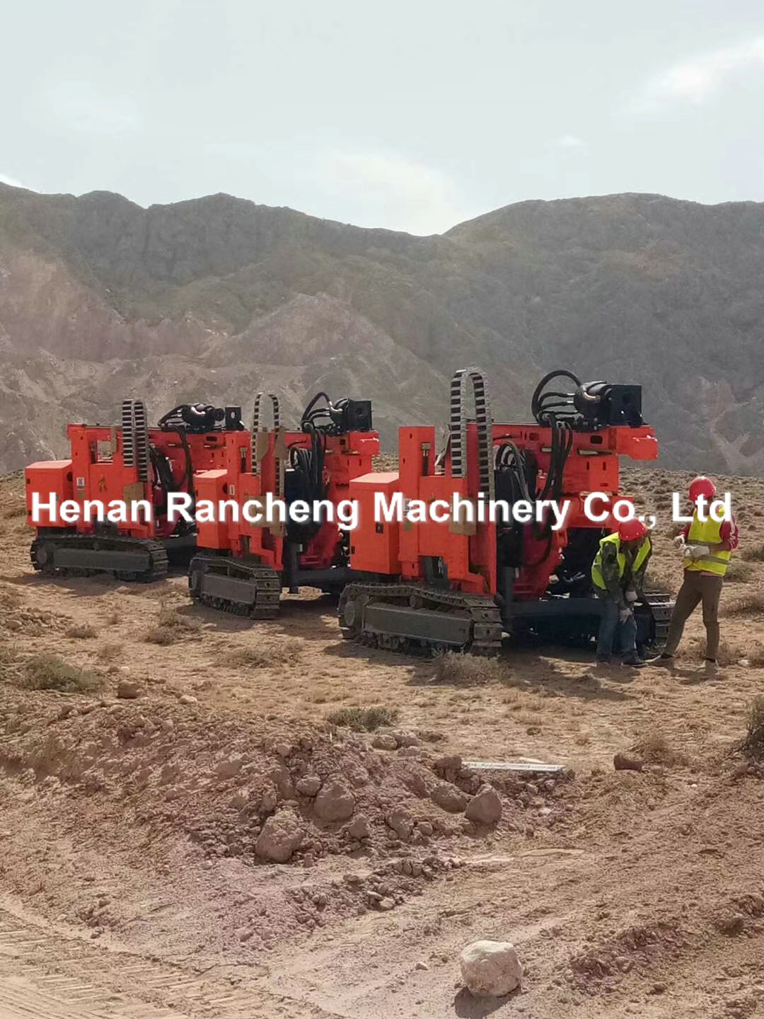 20 - 100m Drilling Depth Hydraulic Crawler Pile Driver Machine 115HP Diesel Engine
