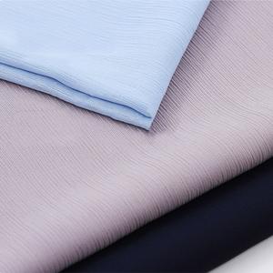 China 142GSM Crepe Yarn Dyed Woven Fabric 100% Polyester Apparel Fabric wholesale
