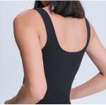 Wholesale Solid Color Minimalistic Padded Sports Tank Tops Women's Sportwear
