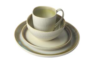 China Shine Glaze Stoneware Dinnerware Sets With Irregular Shaped Embossed wholesale