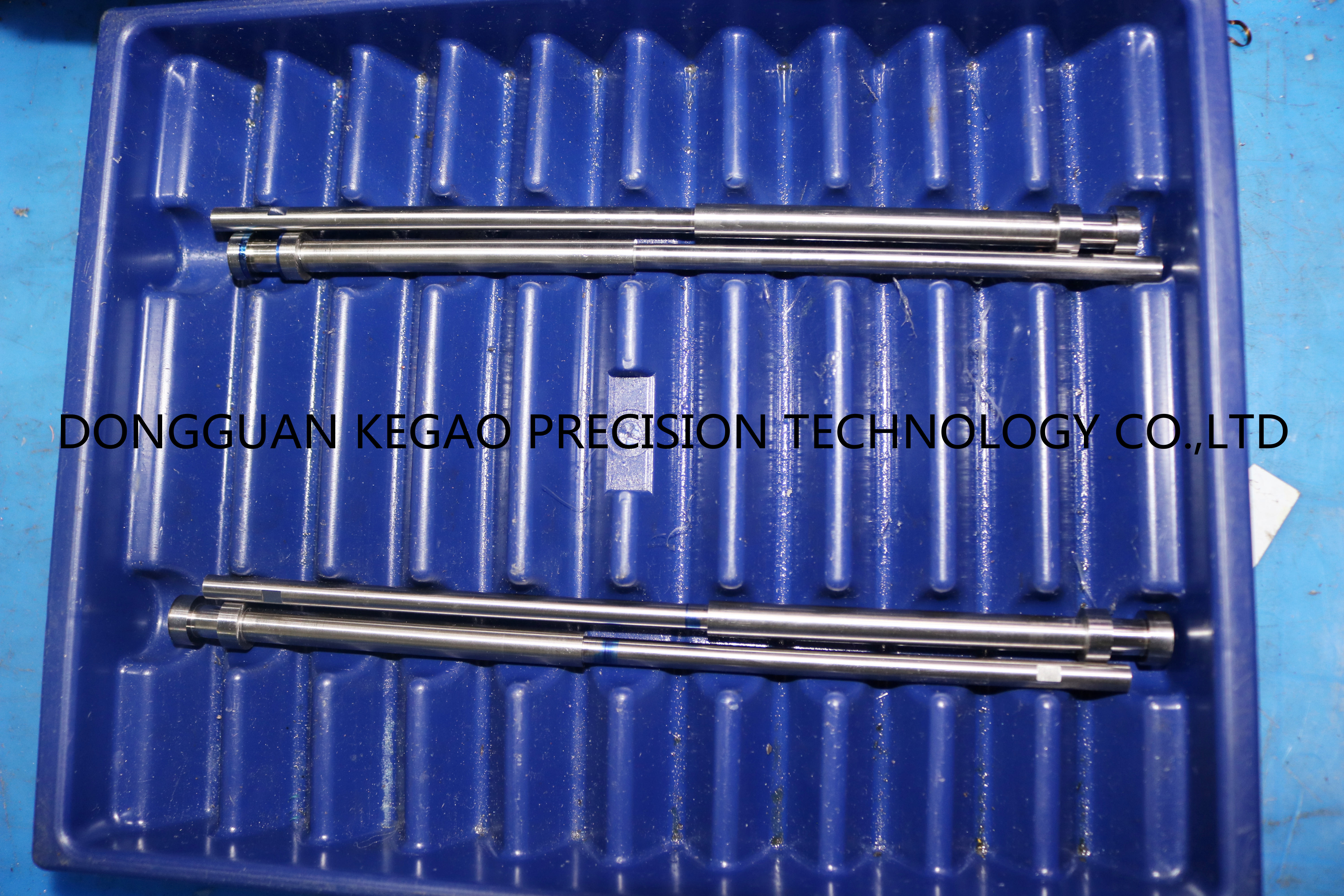 Cone Tube Plastic Injection Molding Medical Parts A2 Material Blackoxidation