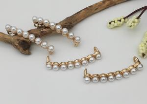 China Arched Crystal Ivory Faux Pearl Rhinestone Buttons Chair Sash Ribbon Embellishment Accessories wholesale