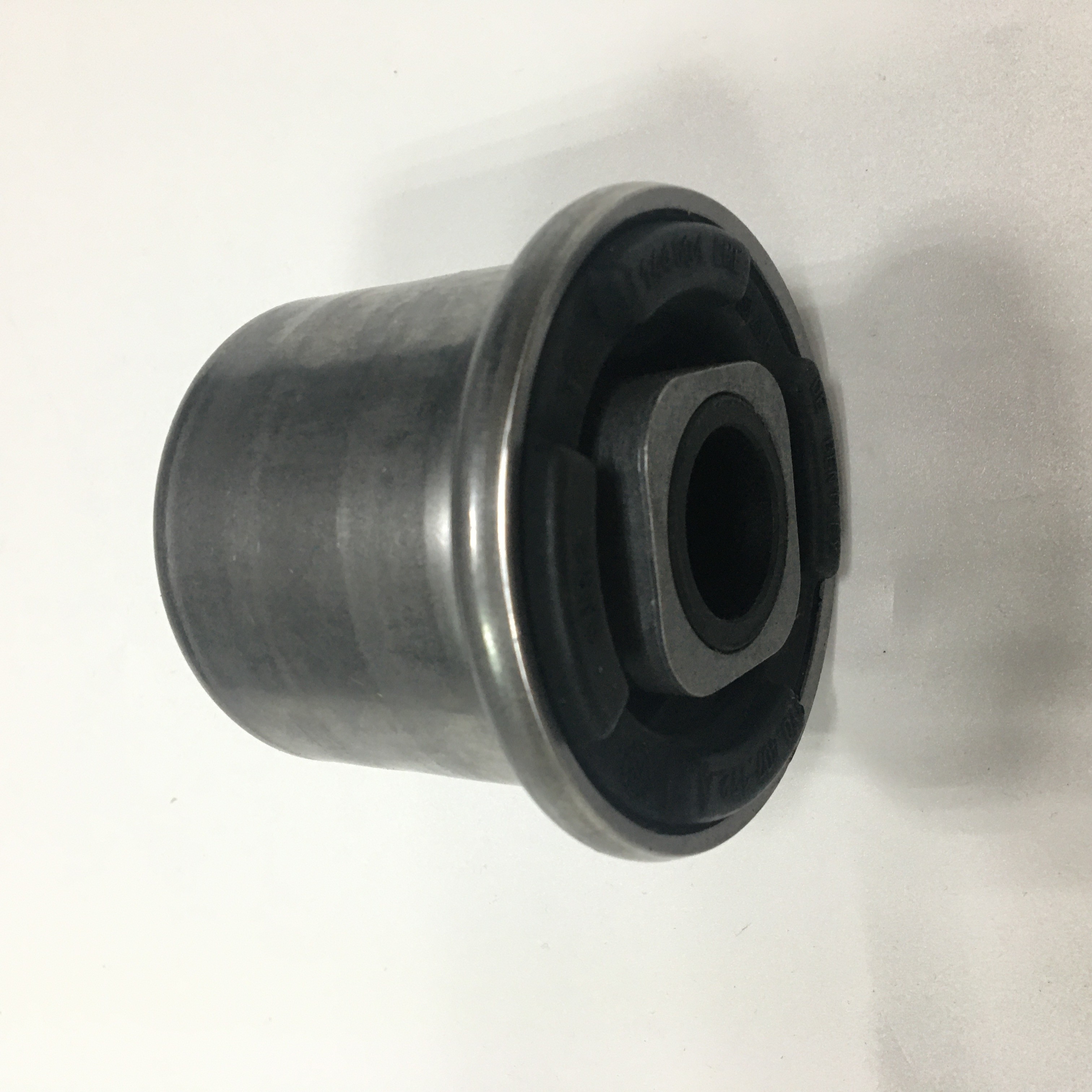 Control Arm Car Suspension Bushing Rubber Mounting For Bentley 3Y0407172A