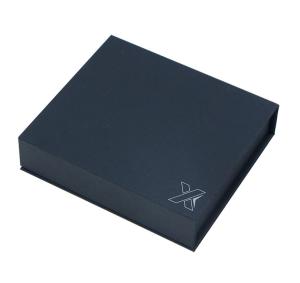China Recyclable 157gsm Custom Flip Top Boxes With Magnetic Closure wholesale