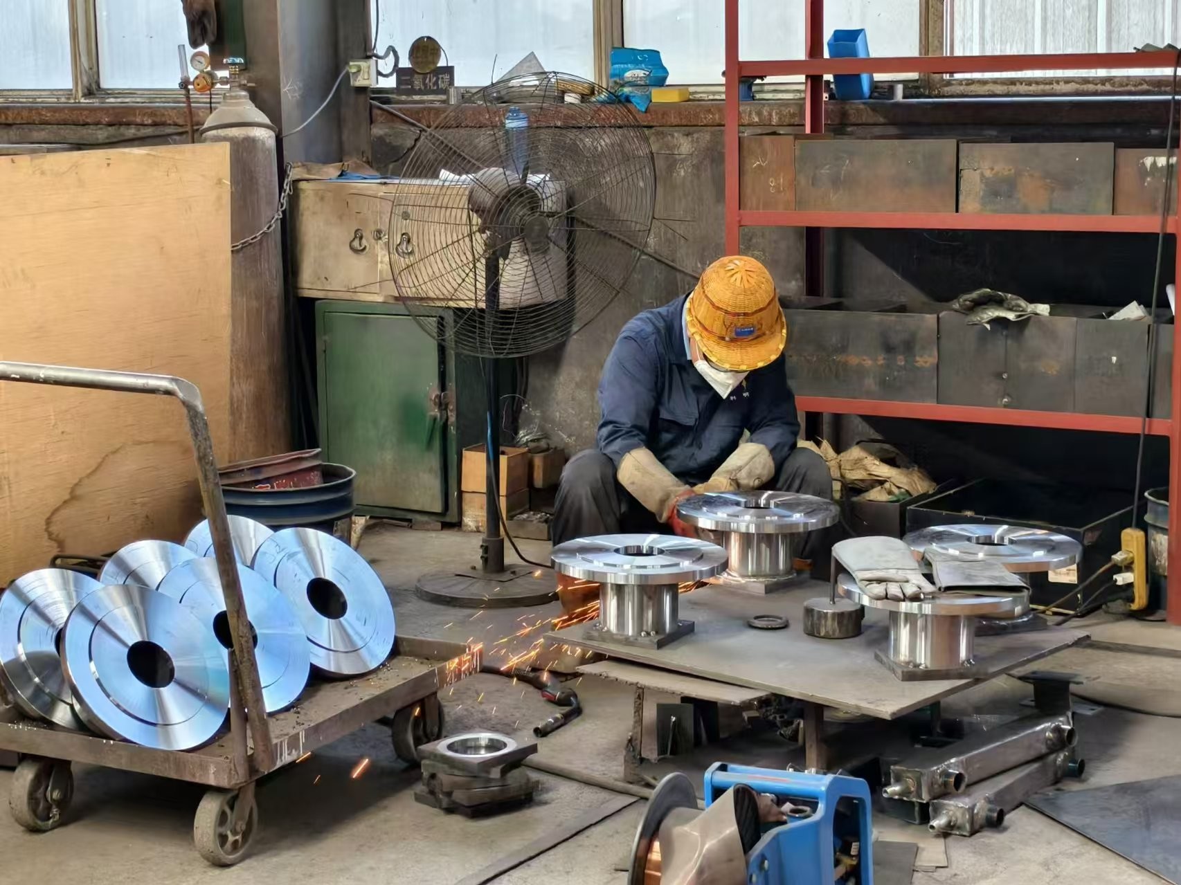 KLW180D Mortar Spraying MachineS Mortar Coating Equipment With Spraying Pipes And Nozzles