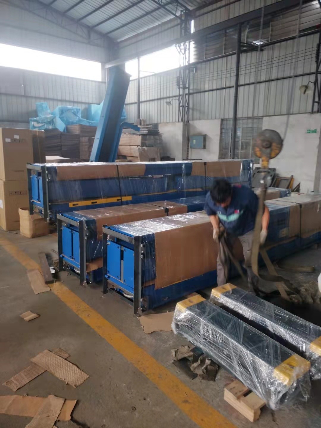 4000kg T440D Hydraulic 4-Post Car Lift for Rapid Service Operations