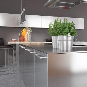China Simple Stainless Steel Kitchen Base Cabinets Easy To Assembly wholesale