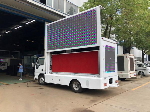 Isuzu 4*2 Euro 5 Led Display Box Truck Mobile Led Screen Billboard Truck