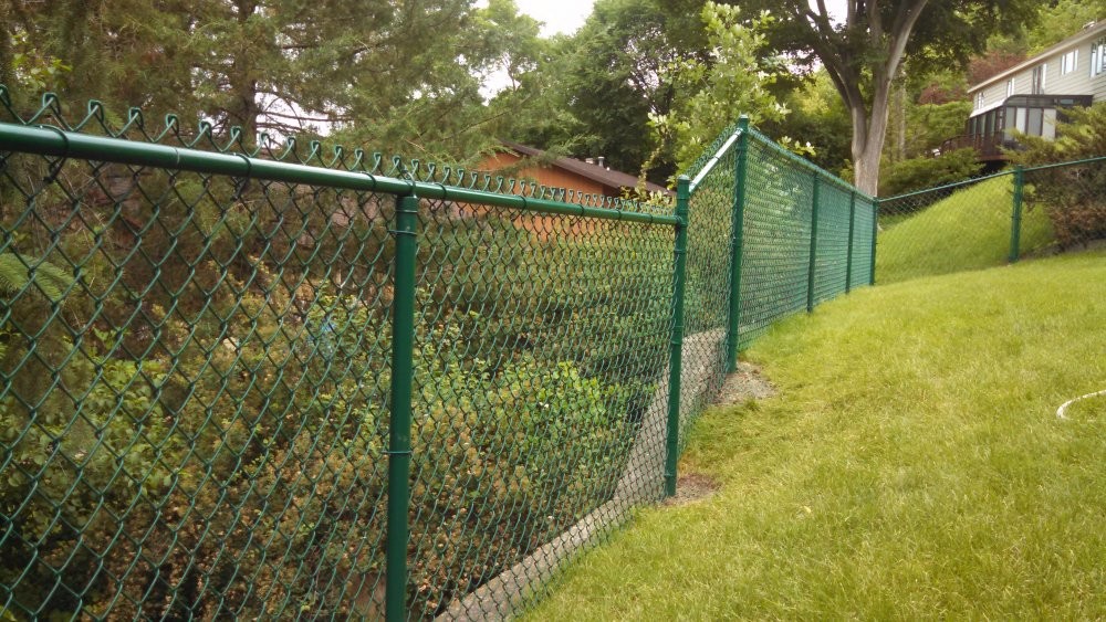 Garden Chain Mesh Fencing 10ft Square Post 9 Gauge PVC Coating