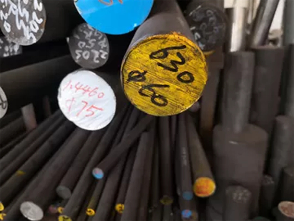 17CrNiMo6 Alloy Steel Round Bar Round Steel Rod Equivalent Heat Treated Condition