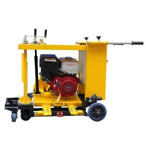 China Mobile Bitumen Road Cutting Machine , Sphere Grooving Cement Cutter Machine wholesale