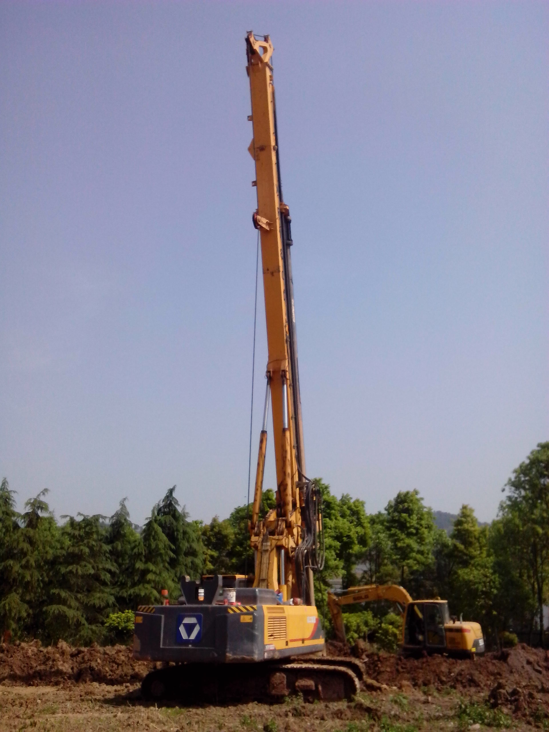 220V / 380V Mobile Conventional Drilling Rig CUMMINS QSB6.7 XR180D