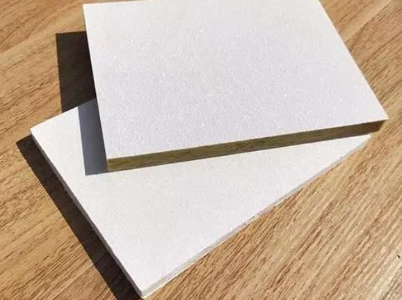 High Quality Building Materials Decorative Fiberglass Ceiling Tile