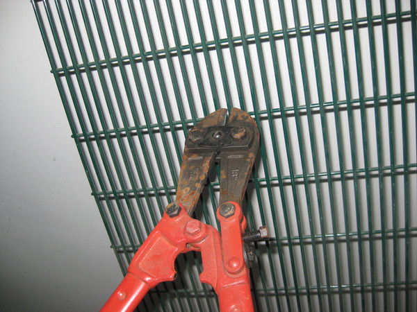 Trade Assurance high security fence panels, pvc coated clearvu no climb fence