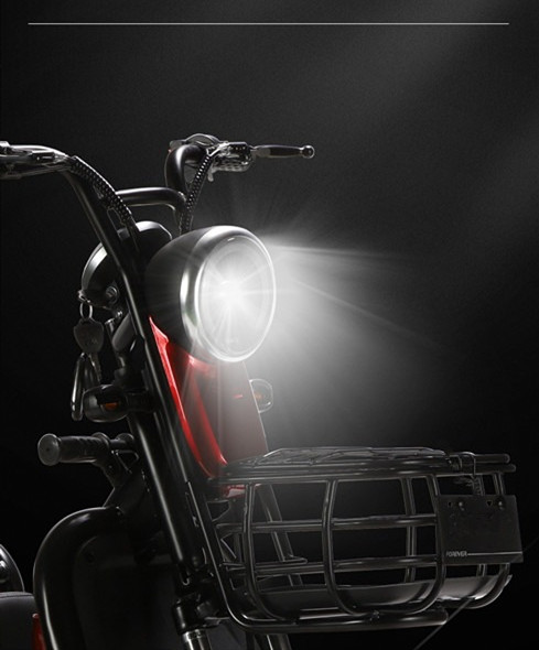 Environmental Motorcycle Tricycle For Adult Leisure From 1950mm*800mm*1050mm
