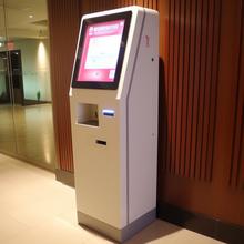 China Lcd Display Automatic Ticket Vending Machine Magnetic Card Support on sale