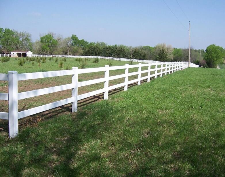 2m Height White Color 4 Rails PVC Vinyl Horse Farm Fence