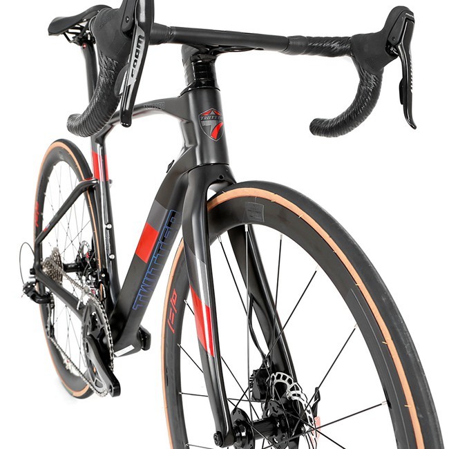 Carbon T900 Road Bicycle Twitter CYCLONEpro Carbon Full Inner Cable Handlebar 700C