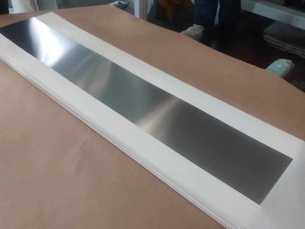 Super Thin R30003 2.4711 Cold Rolled Foil For Sensor and Damper Minimum Thickness 0.01mm