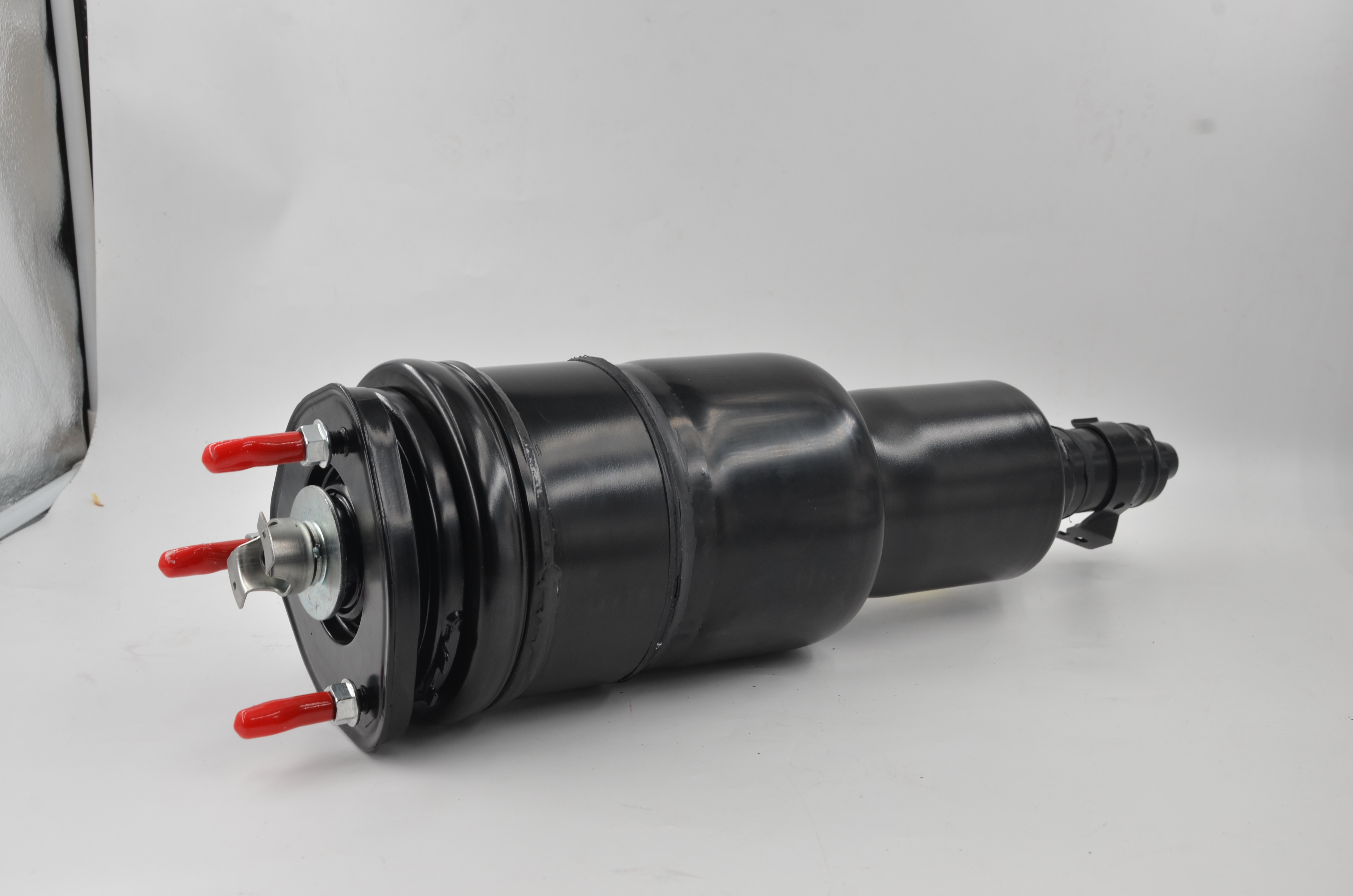 Lexus LS600H LS460 AWD Car Shock Absorber 48020-50260 48010-50260 For Front Left Or Right Replacement