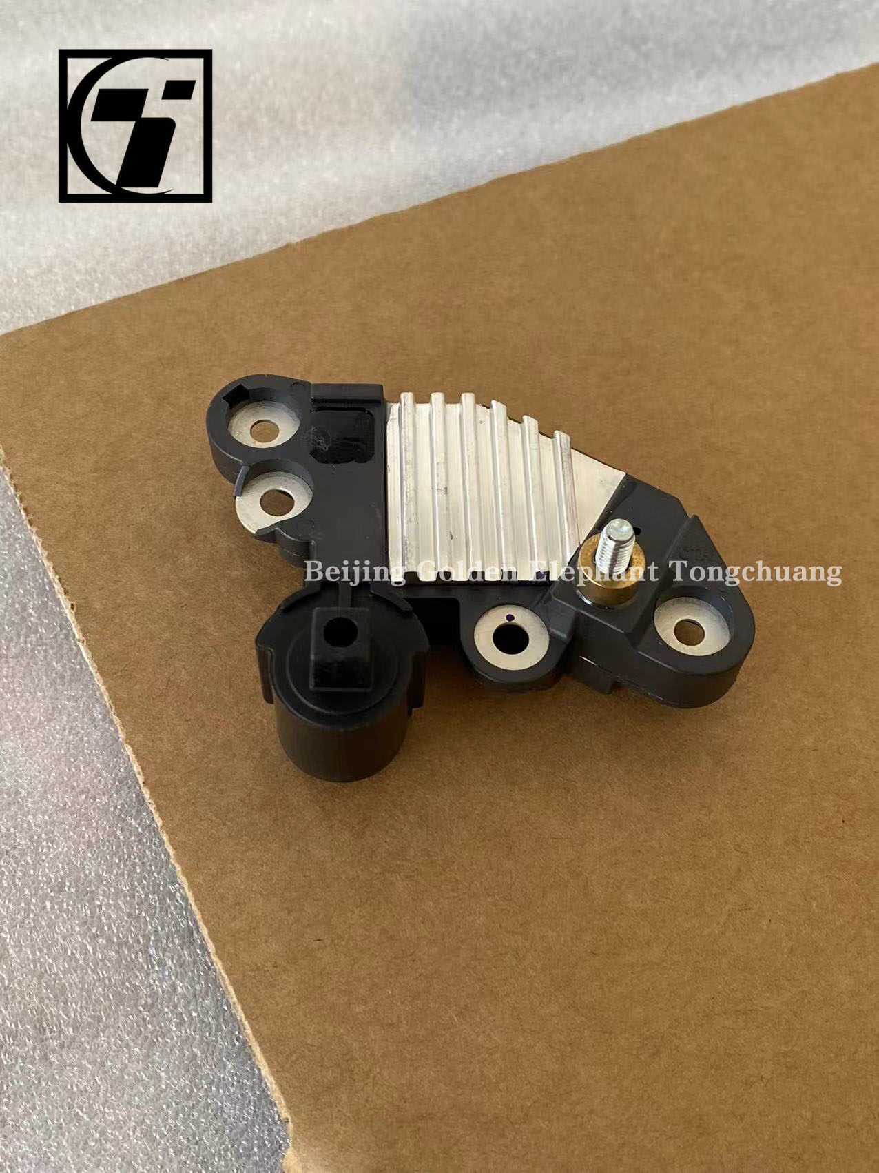 2016 Foton Aumark 28V Voltage Regulator FTD2556AE for Cummins 3.8 Engine MRT CTX Oiling