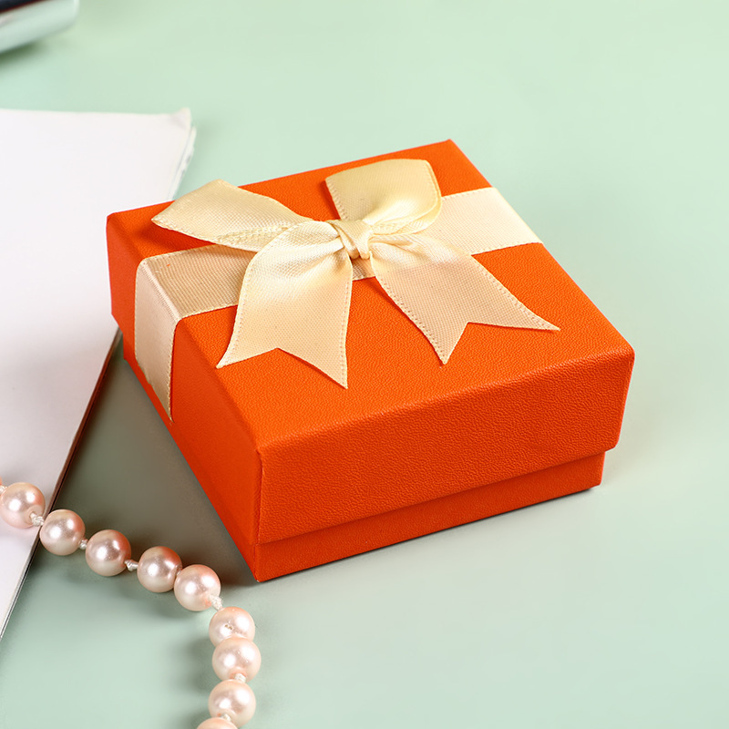 Square Recycled Materials Jewelry Packaging Paper Boxes for Luxury Rings and Earrings