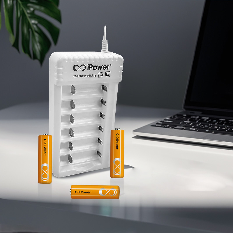 6 Slots Smart AA AAA Battery Charger With Indicator DC 5V 1A