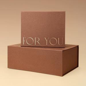 China Silk Lining Magnet Rigid Candle Gift Paper Packaging Box With Logo wholesale