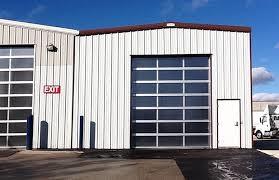 China Customizable Pre Engineered Commercial Steel Building With Metal Cladding wholesale