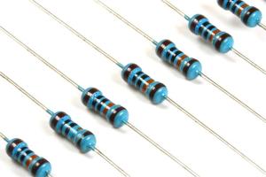 China 1/4W 1 ~ 10M Ohm 0.25w 1% Metal Film Resistors Assortment Kit wholesale