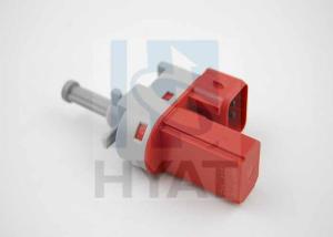 China Vehicle Brake light switch for MAZDA/FORD OE 55 32 205 /1 024 901/1 066 389 wholesale