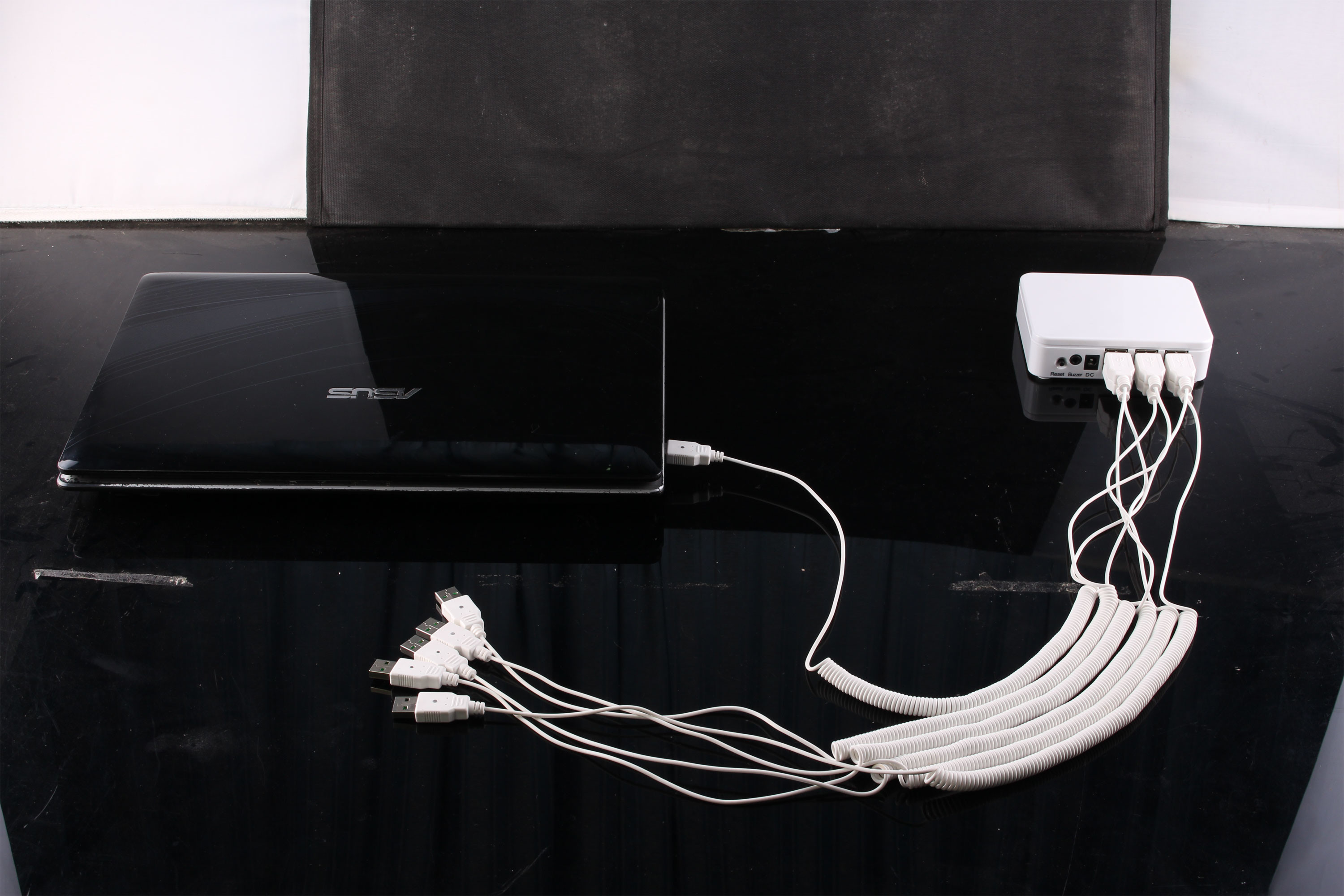 COMER 1port alarm controller box system for laptop locker display system for retail shops