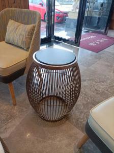 China Luxury Modern 430*550mm Round Nest Coffee Tables For Hotel Lobby wholesale