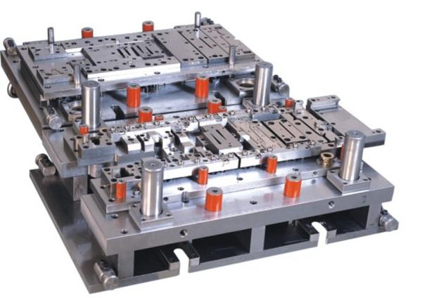 Max 4 meters long precision metal stamping dies fabricated by Sodick wire -