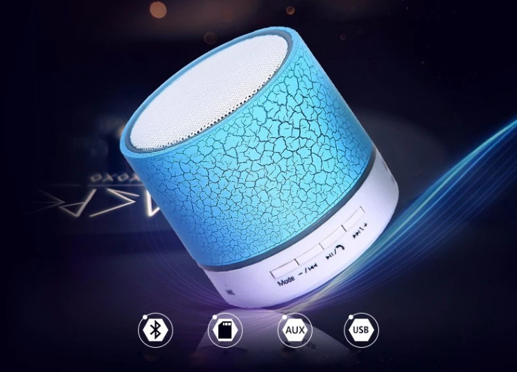 2018 trending products Mini Bluetooth portable gadgets ibastek Speaker with LED Light