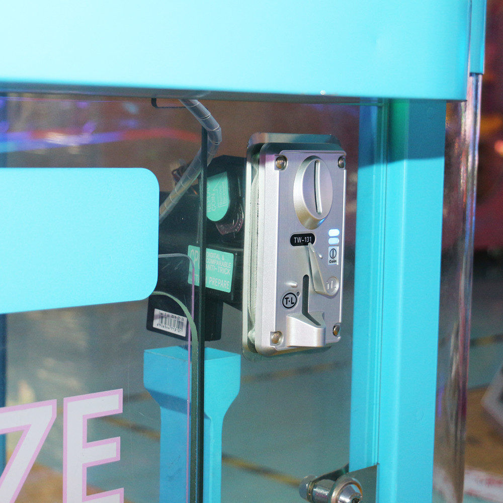 Arcade Toy Catcher Machine Game Redemption For Amusement Park Interesting