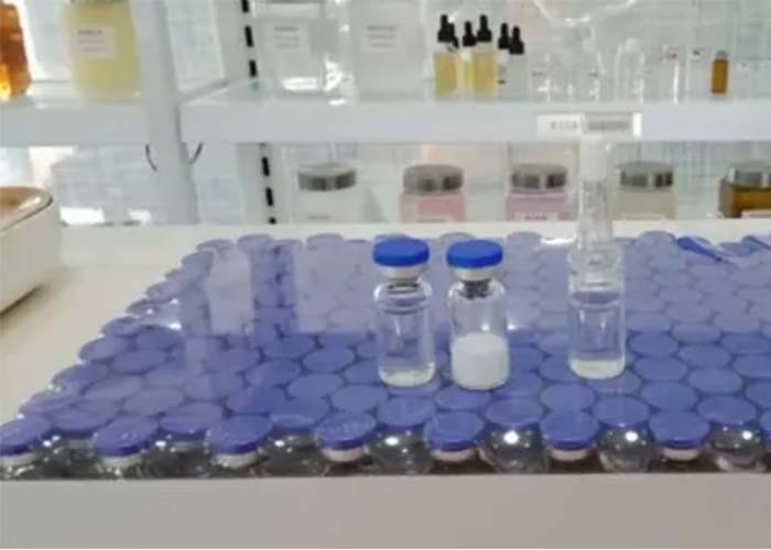 100Kg 200Kg Pharmaceutical Freeze Dryer Air Cooling Vacuum Herbs