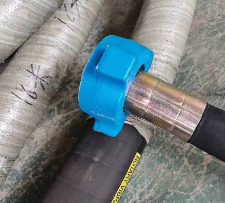 Safety Clamps Multiple Layers Rotary Drilling Hose For Drilling Fluids