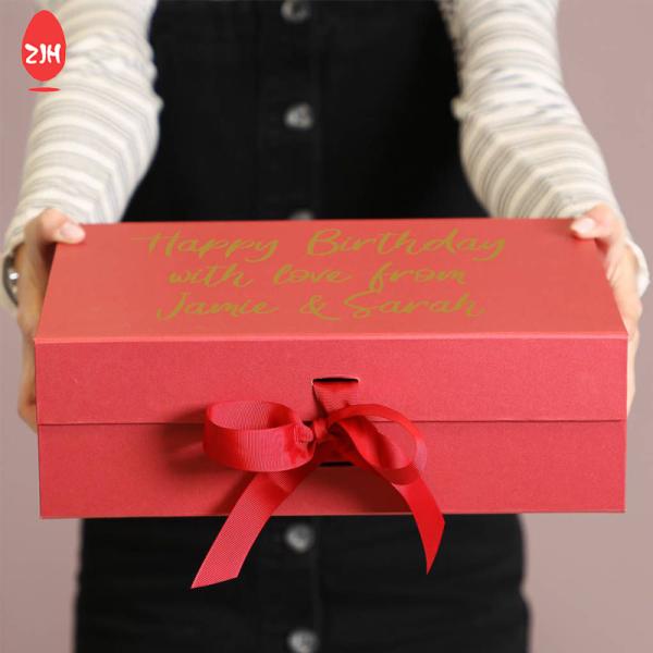 FSC Ribbon Magnetic Closing Gift Box Ribbon Gold Foil Folded Packaging