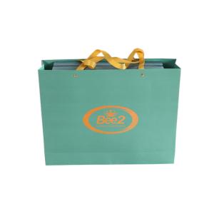 China Custom Luxury Printed Paper Gift Bags Packaging With Holographic Logo Factory wholesale