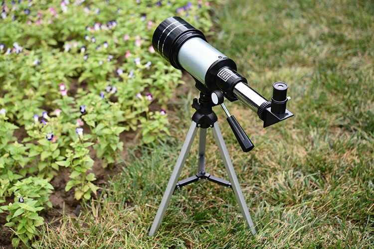 F30070 Monocular Space Astronomical Scope with Oblique Mirror and Aluminum Tripods